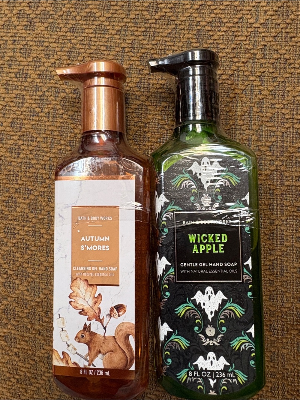 Bath and body fall gel soap in autumn s’mores and wicked apple